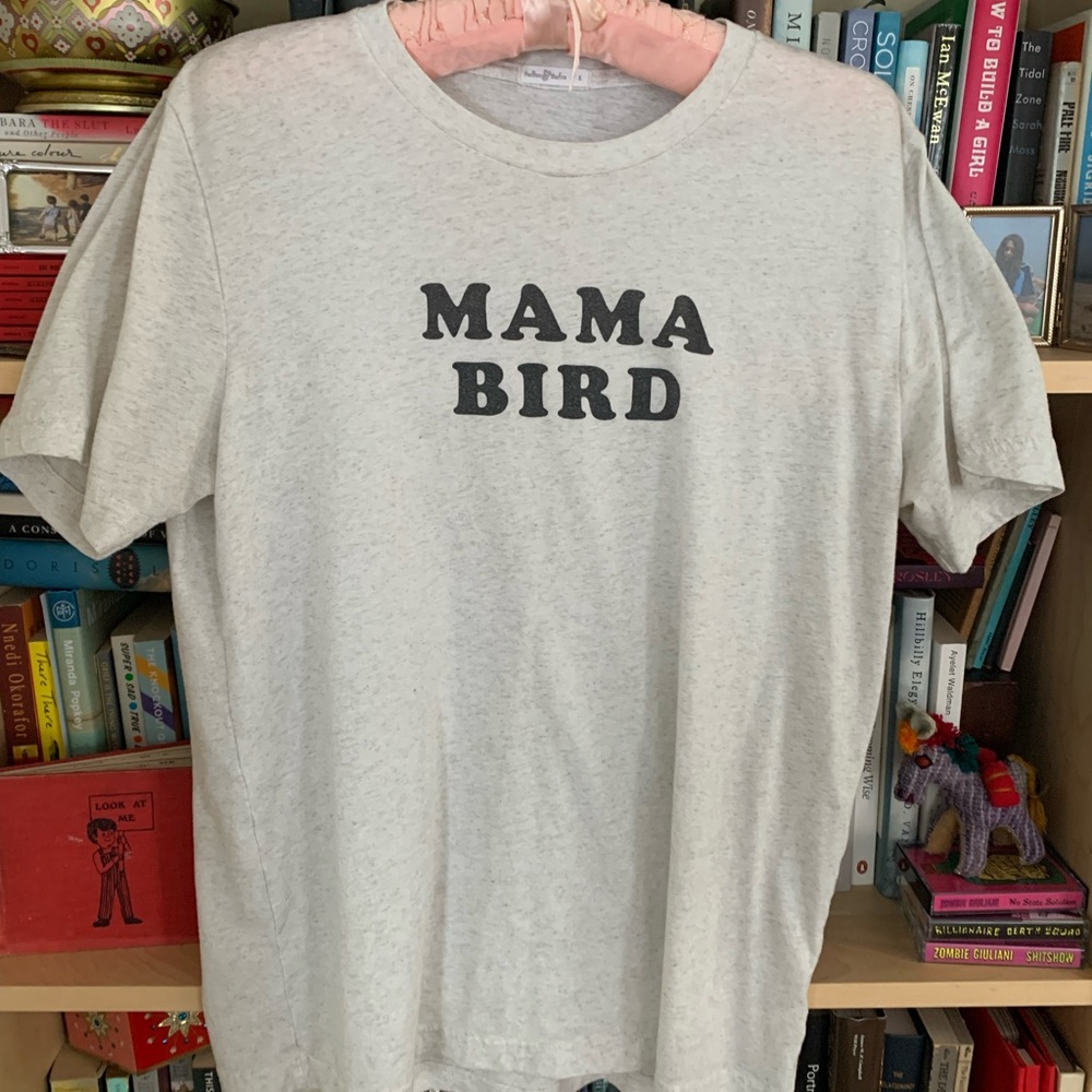 Gray Short Sleeve Tee with Mama Bird Print